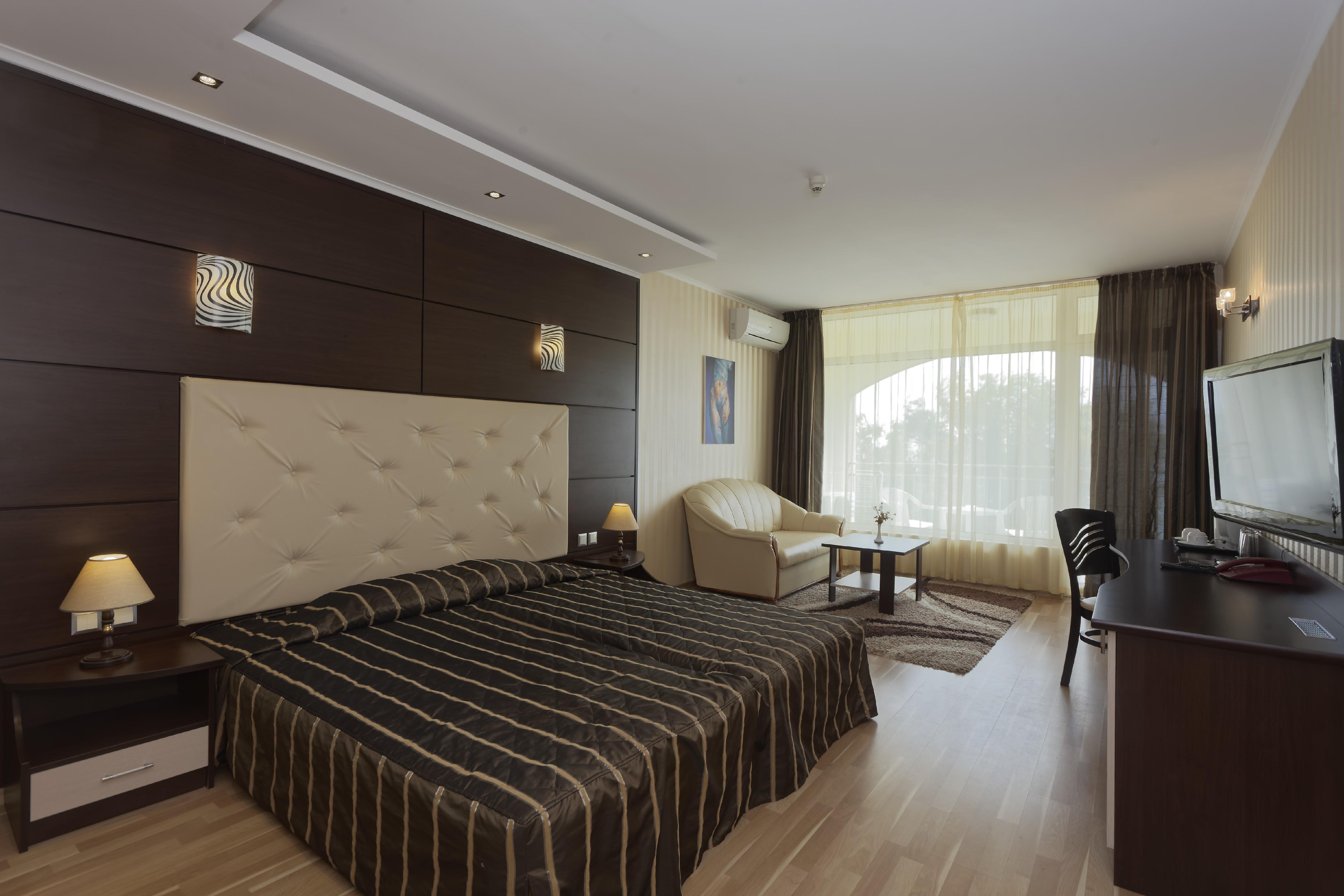Elpida Hotel Golden Sands Exterior photo