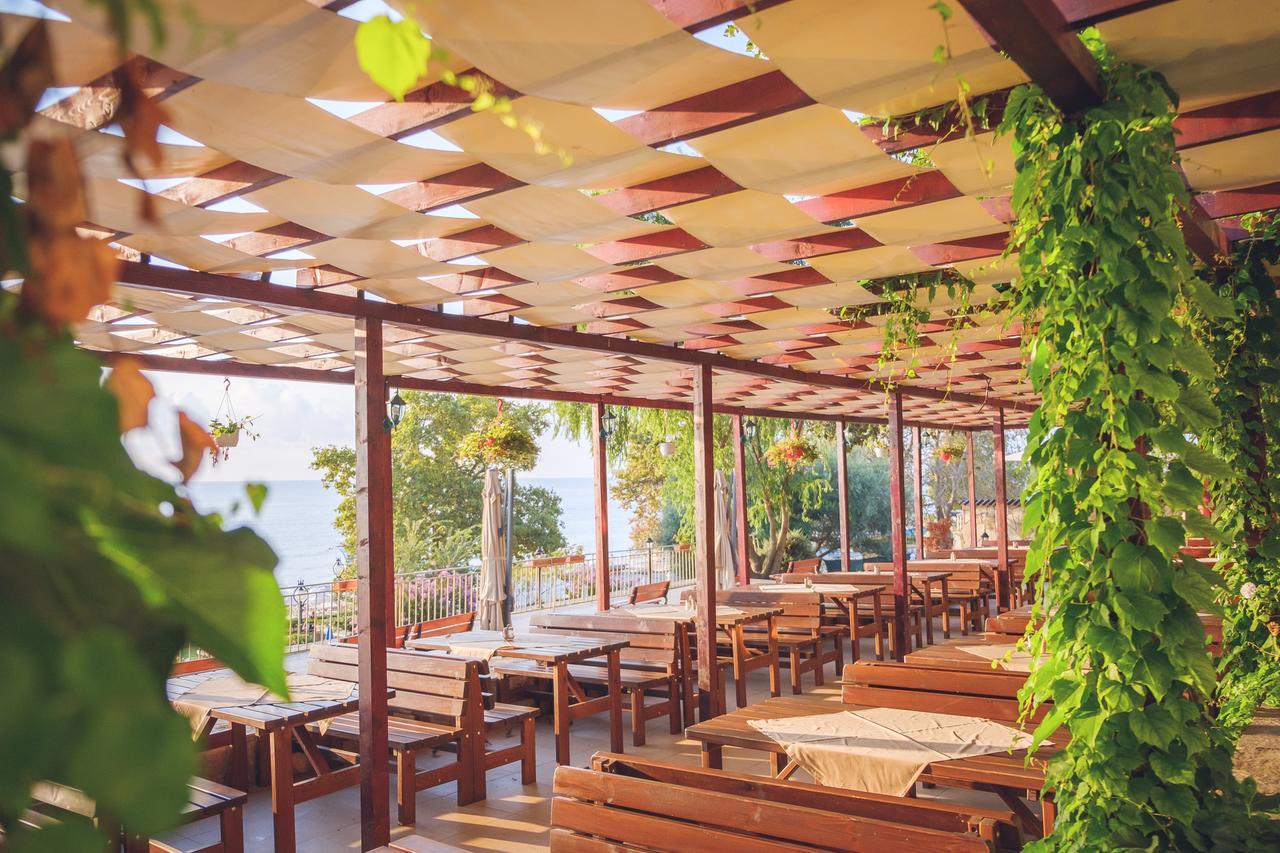 Elpida Hotel Golden Sands Exterior photo